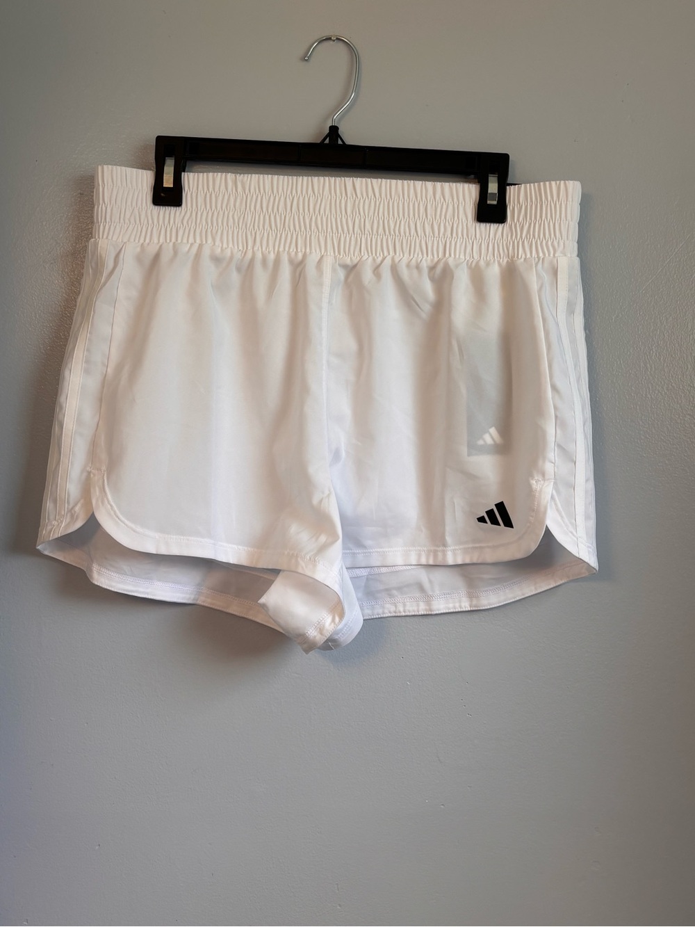 Adidas White Women’s 3” Pacer Athletic Shorts with Elastic Waist Sz L. NWT